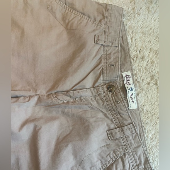 5/$20 Capri cargo pants - Picture 5 of 7